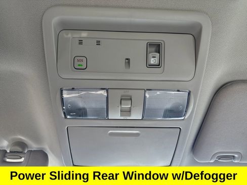 Used 2024 Nissan Titan SV w/ SV Convenience Package image 38