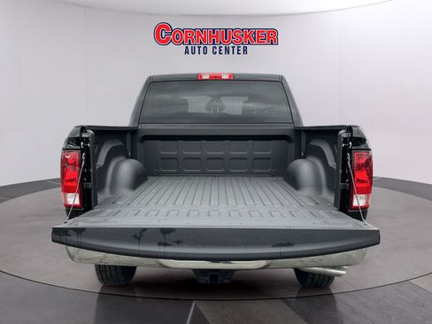Used 2023 RAM 1500 4x4 Crew Cab Classic w/ Chrome Appearance Group image 7