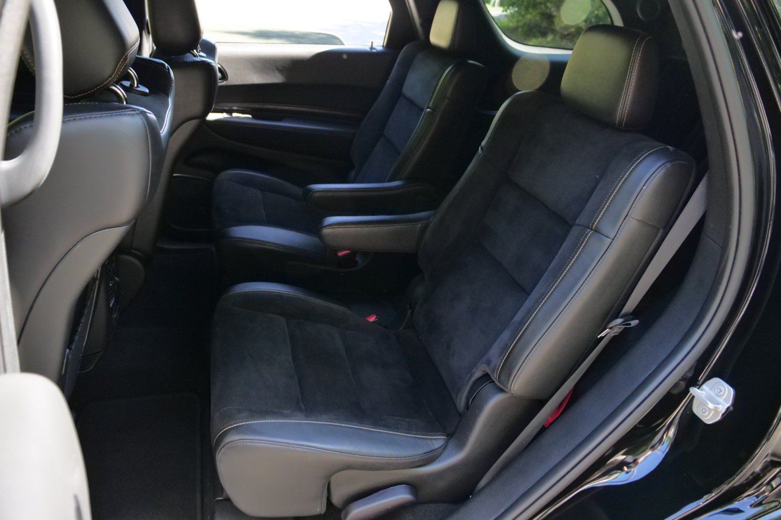 Used 2025 Dodge Durango R/T AWD/4WD image 32