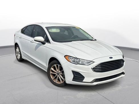 Used 2020 Ford Fusion SE FWD image 4