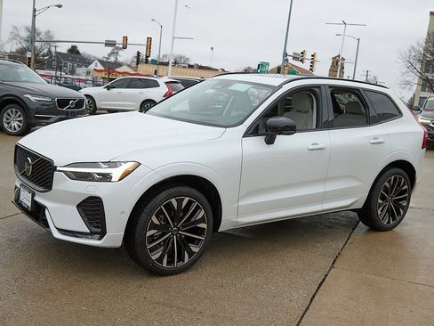 New 2026 Volvo XC60 B5 Ultra w/ Protection Package Premier image 6
