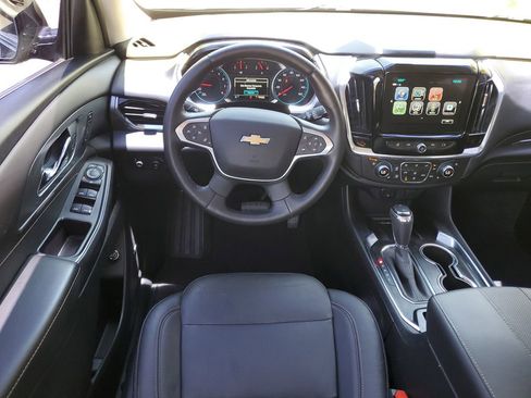 Used 2019 Chevrolet Traverse Premier w/ Driver Confidence II Package FWD image 17