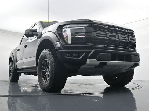 Certified 2024 Ford F150 Raptor AWD/4WD image 31