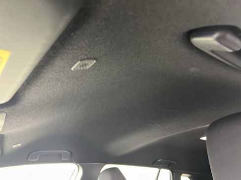 Used 2025 Toyota Corolla Cross AWD Hybrid image 24