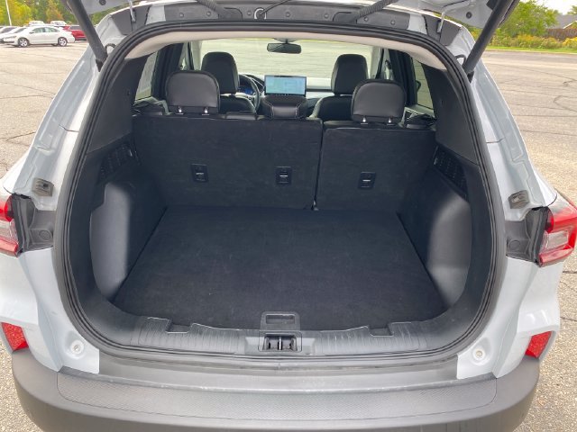 Used 2025 Ford Escape Platinum AWD/4WD image 21