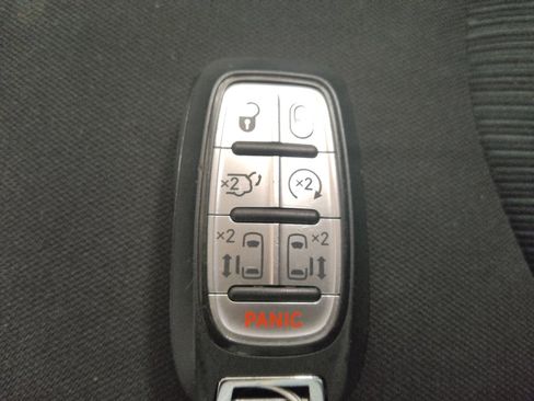Used 2023 Chrysler Voyager LX FWD image 32