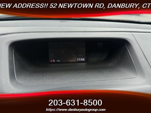 Used 2015 Honda CR-V LX image 18