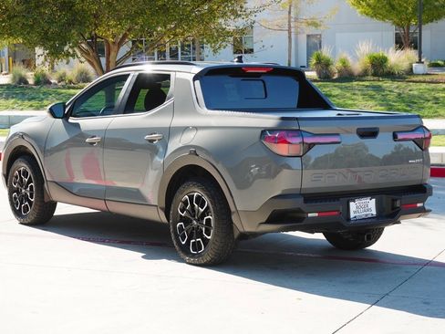 Used 2023 Hyundai Santa Cruz SEL Premium w/ Launch Package image 3