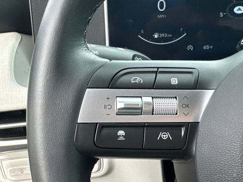 Certified 2025 Hyundai Tucson SEL FWD image 24