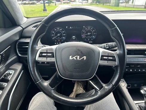 Certified 2024 Kia Telluride SX Prestige AWD/4WD image 37