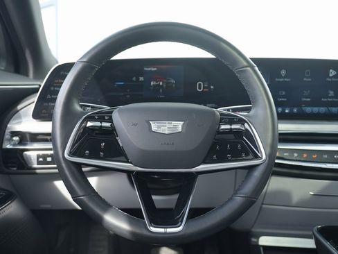 Used 2024 Cadillac Lyriq Luxury image 42