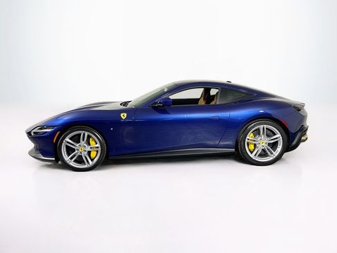Used 2023 Ferrari Roma RWD image 7