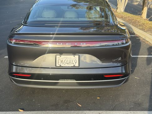 Used 2024 Lucid Air Pure RWD image 4