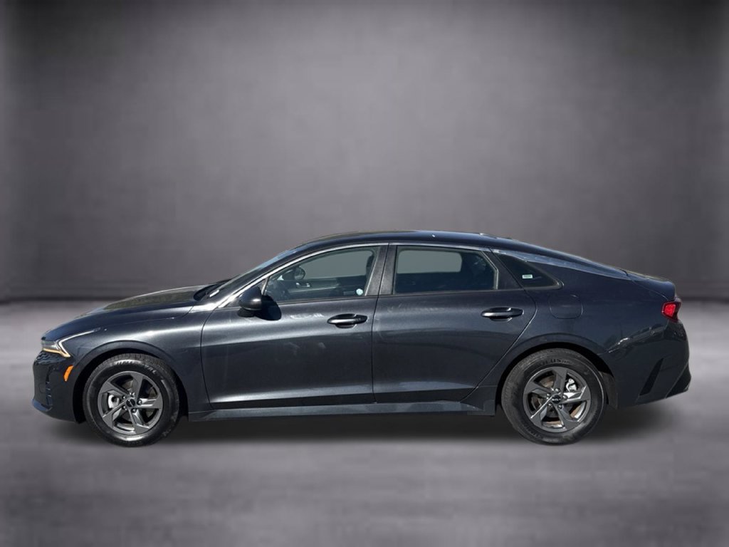 Used 2022 Kia K5 LXS FWD image 9