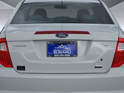 Used 2010 Ford Fusion SE image 18