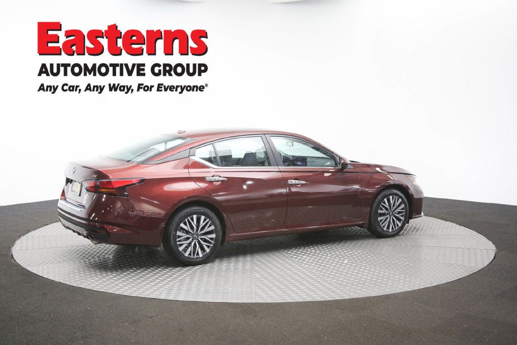 Used 2023 Nissan Altima 2.5 SV w/ SV Premium Package FWD image 48