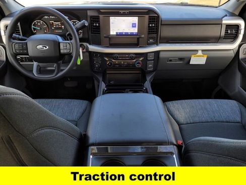 New 2026 Ford F250 XLT w/ FX4 Off-Road Package image 11