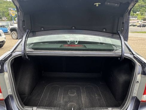 Used 2014 Chevrolet Cruze LS FWD image 4