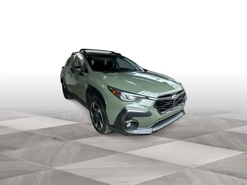 Used 2024 Subaru Crosstrek 2.5i Limited AWD/4WD image 2