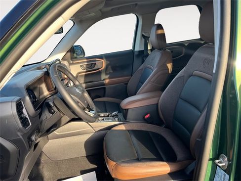 Certified 2025 Ford Bronco Sport Outer Banks w/ Outer Banks Tech Package+ image 9