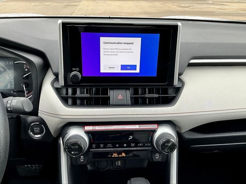 New 2025 Toyota RAV4 XLE image 6