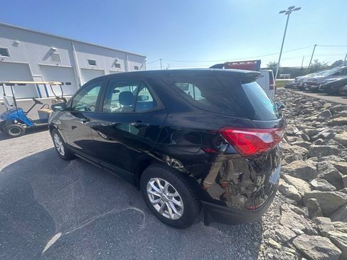 Used 2020 Chevrolet Equinox LS FWD image 5