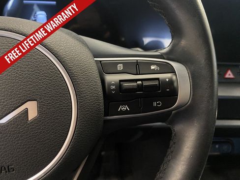 Used 2023 Kia Sportage EX FWD image 35