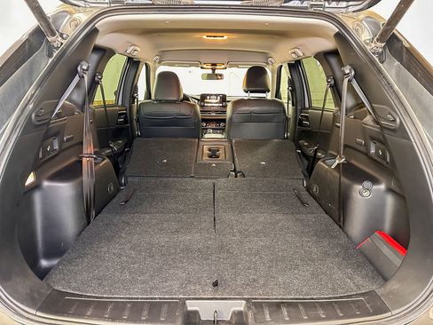 Used 2022 Mitsubishi Outlander SE AWD/4WD image 23