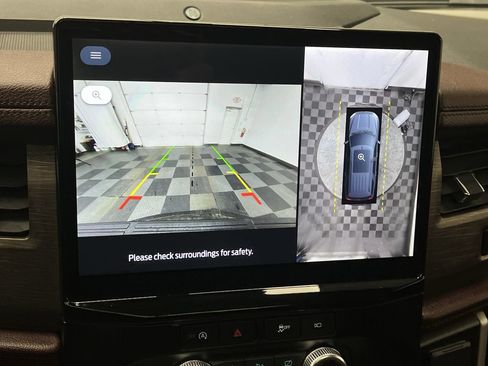 Used 2024 Ford Expedition Limited image 6