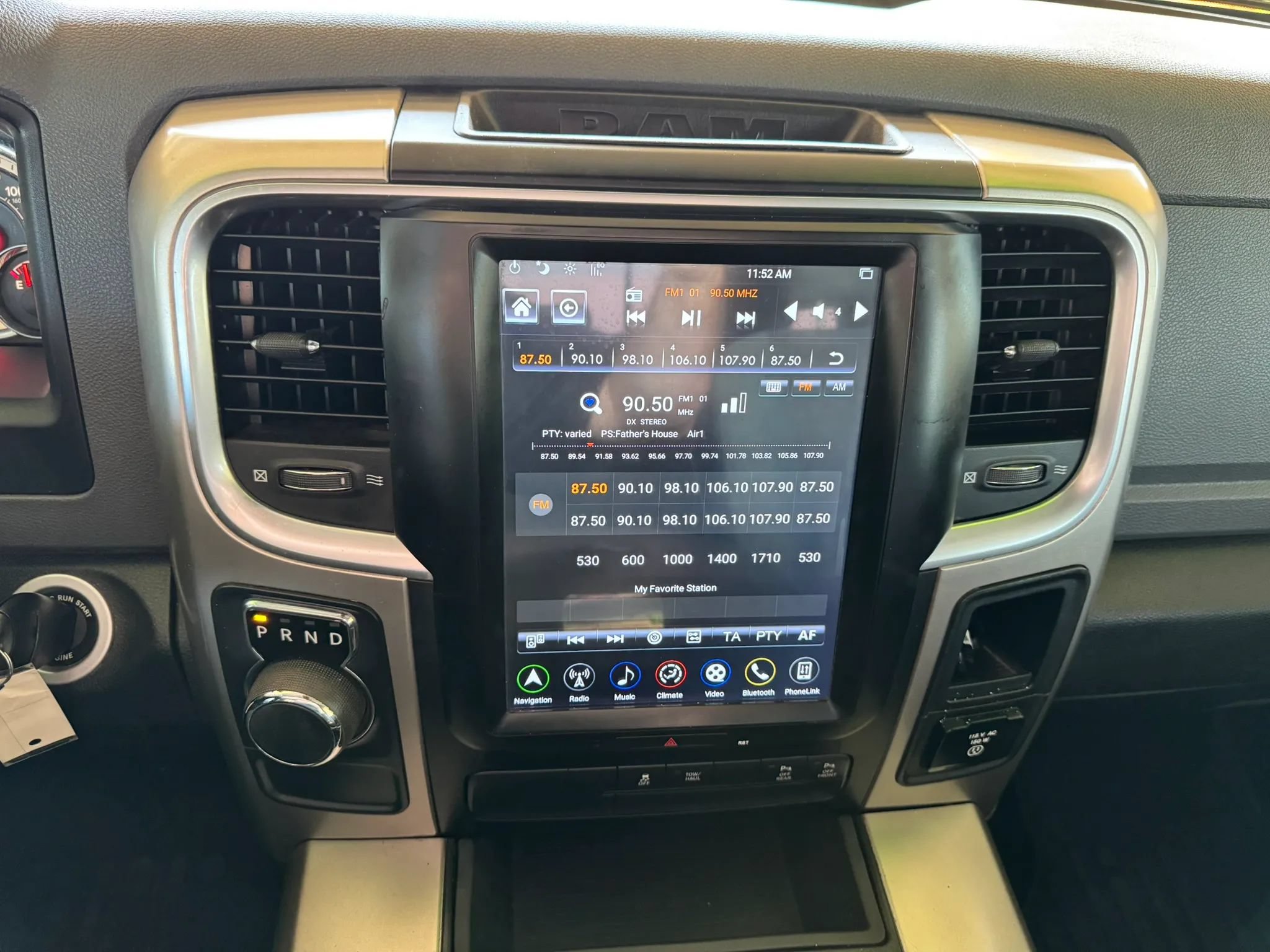 Used 2018 RAM 1500 Lone Star RWD image 14