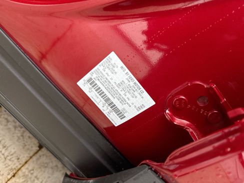 Used 2025 Ford Explorer ST-Line image 21