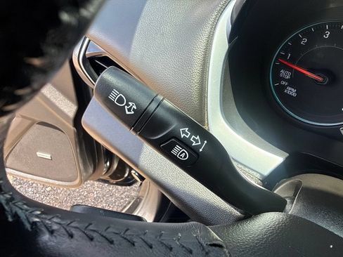 Used 2021 Chevrolet Traverse Premier w/ Redline Edition FWD image 19