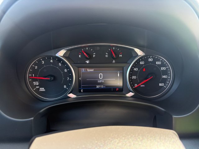 Used 2023 GMC Terrain SLE w/ Driver Convenience Package FWD image 25
