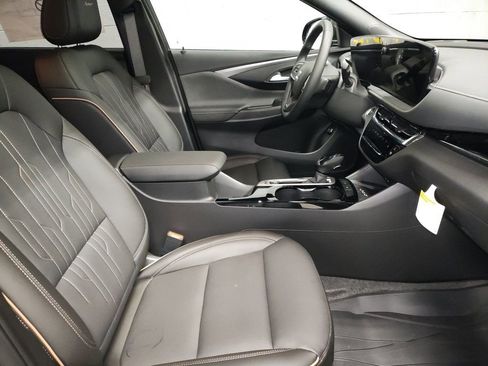 New 2026 Buick Envista Avenir image 7