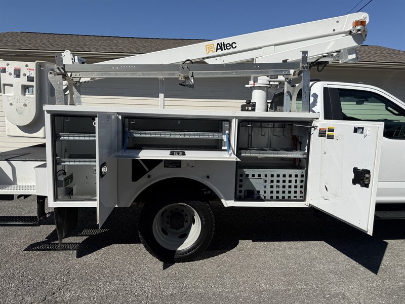 Used 2022 Ford F450 XL w/ Power Equipment Group RWD image 35