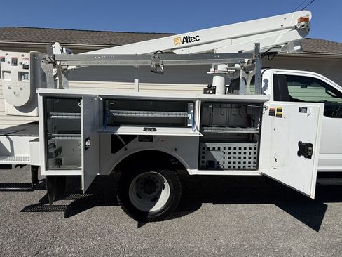 Used 2022 Ford F450 XL w/ Power Equipment Group RWD image 35
