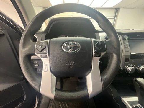 Used 2016 Toyota Tundra SR5 AWD/4WD image 7