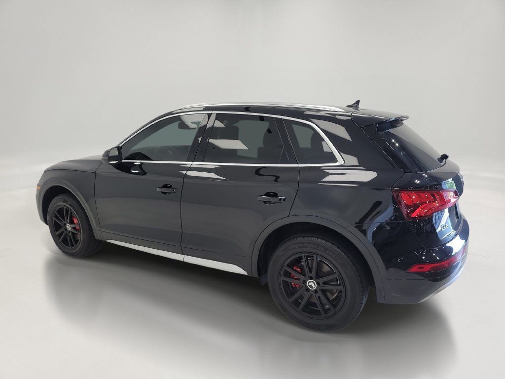 Used 2020 Audi Q5 2.0T Premium w/ Convenience Package AWD/4WD image 5