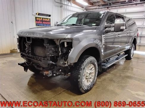 Used 2017 Ford F250 Lariat w/ Chrome Package AWD/4WD image 4