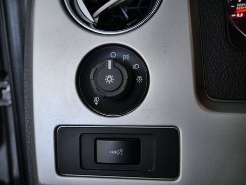 Used 2014 Ford F150 FX4 w/ Equipment Group 402A Luxury AWD/4WD image 29