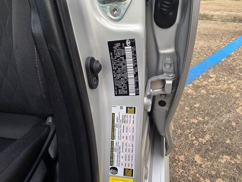 Used 2023 Toyota Corolla LE FWD image 22