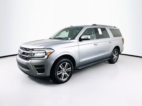 Used 2024 Ford Expedition Max Limited image 3