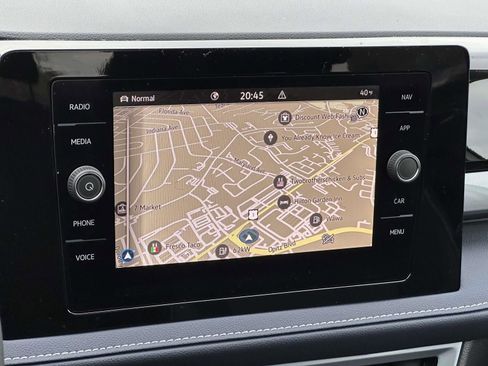 New 2026 Volkswagen Taos SEL AWD/4WD image 16