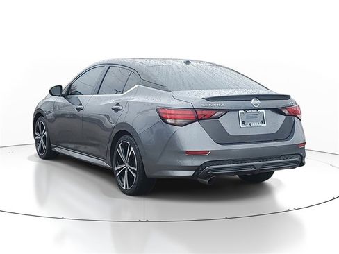 Used 2022 Nissan Sentra SR image 3