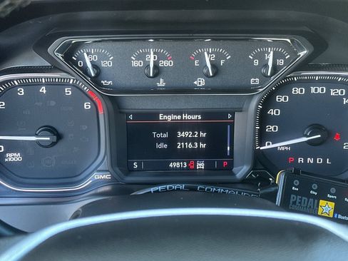 Used 2020 GMC Sierra 3500 SLE image 25