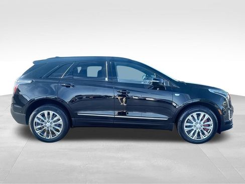 Used 2023 Cadillac XT5 Sportv w/ Technology Package AWD/4WD image 9