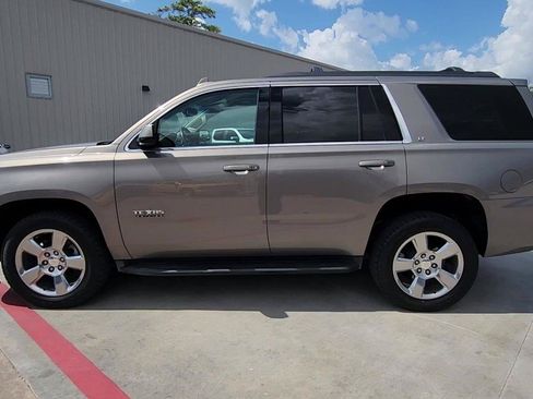 Used 2019 Chevrolet Tahoe LT w/ Texas Edition Package RWD image 5