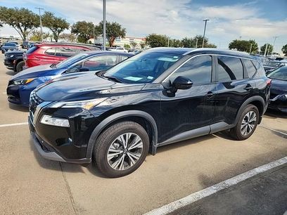 Used 2023 Nissan Rogue SV w/ SV Premium Package