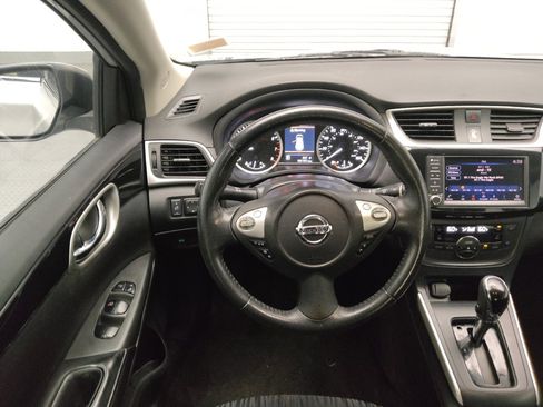 Used 2019 Nissan Sentra SV FWD image 22