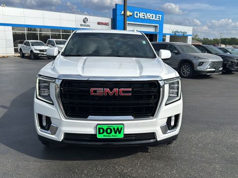 Used 2023 GMC Yukon SLE image 6